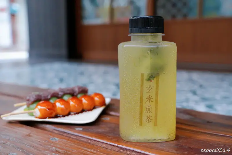 赤丸団子｜中山赤峰街人氣甜點，無麩質日本糰子搭冷泡茶超療癒!