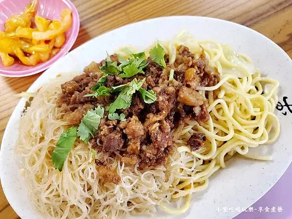 炒麵混米粉枕頭山形象商圈-三姐妹餐館 (2).jpg