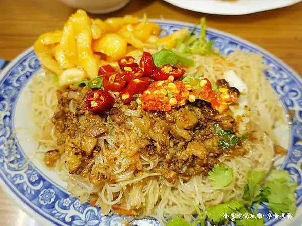炒米粉。北橫-三姐妹小吃店 (2).jpg
