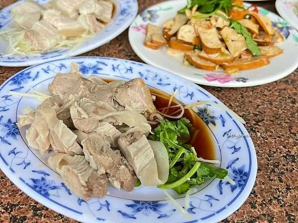 基隆傳統早午餐【阿珠古早味麵店】樸實好味道。