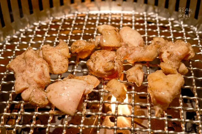 台中南屯｜質感燒肉新開幕！試營運9折再送大蝦海鮮粥、松葉蟹壽