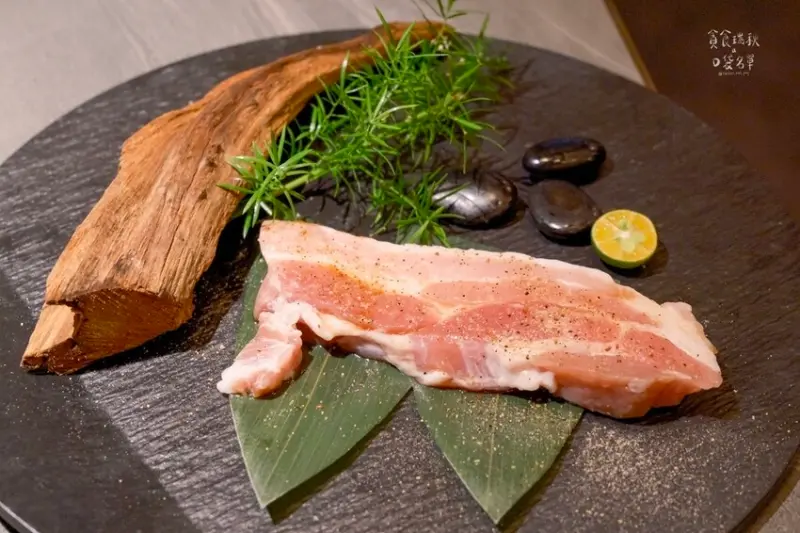 台中南屯｜質感燒肉新開幕！試營運9折再送大蝦海鮮粥、松葉蟹壽