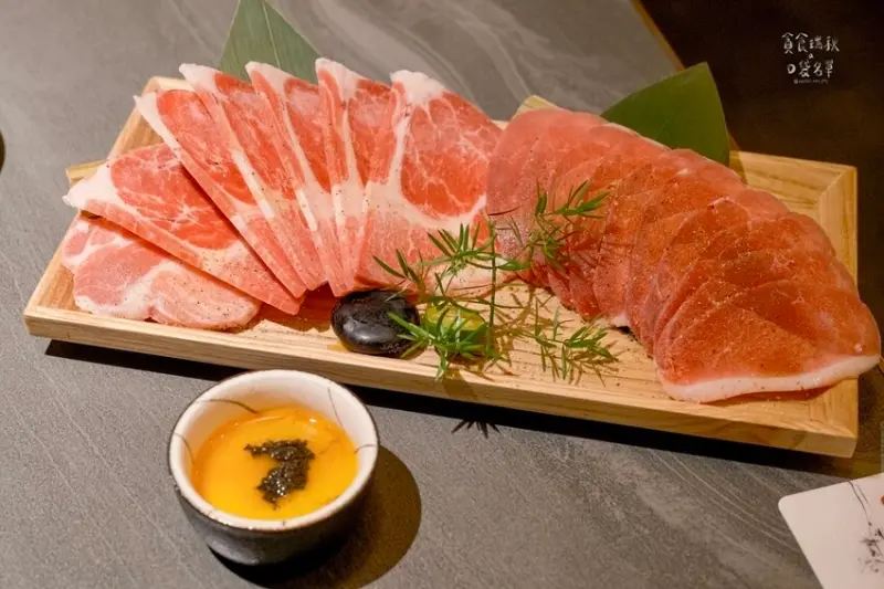 台中南屯｜質感燒肉新開幕！試營運9折再送大蝦海鮮粥、松葉蟹壽