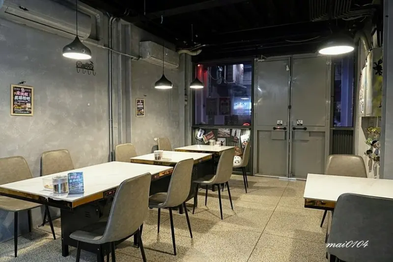 楊梅鍋物｜砸鍋火鍋專賣店～肉品、海鮮自由搭配，白飯、滷肉燥、