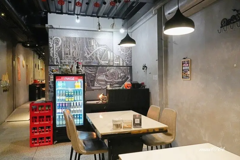 楊梅鍋物｜砸鍋火鍋專賣店～肉品、海鮮自由搭配，白飯、滷肉燥、