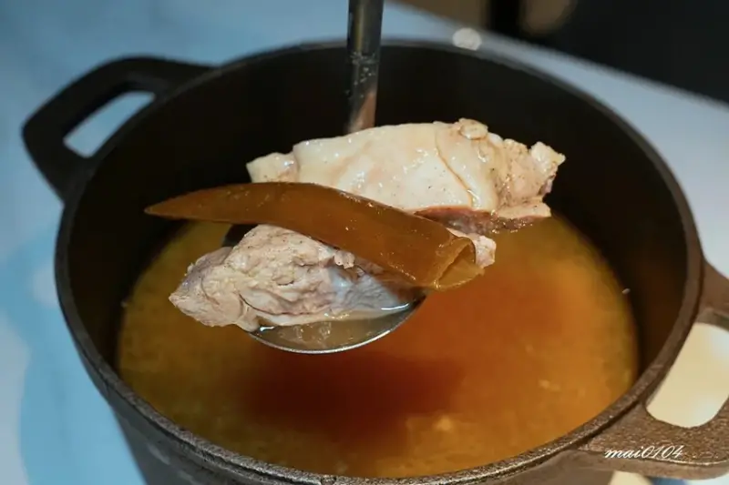 楊梅鍋物｜砸鍋火鍋專賣店～肉品、海鮮自由搭配，白飯、滷肉燥、