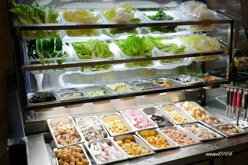 楊梅鍋物｜砸鍋火鍋專賣店～肉品、海鮮自由搭配，白飯、滷肉燥、