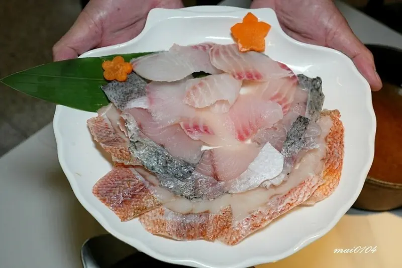 楊梅鍋物｜砸鍋火鍋專賣店～肉品、海鮮自由搭配，白飯、滷肉燥、