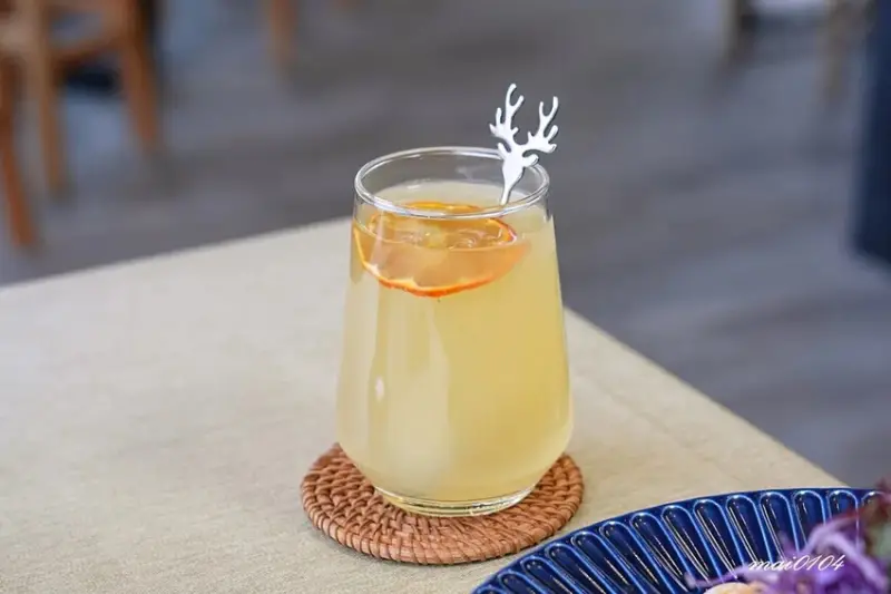 桃園平鎮美食｜鹿途咖啡LU•TU～充滿綠色植栽的早午餐、義大