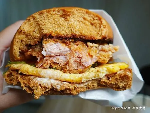 金斧雞腿蛋麥堡水牛城醬-卯食沙鹿店 (1).jpg