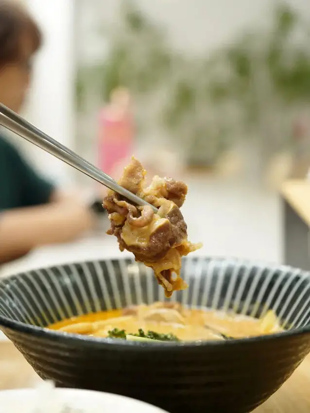 台南美食餐廳│寶煲餐飲│東區質感美食│開幕三重送│被整塊土魠