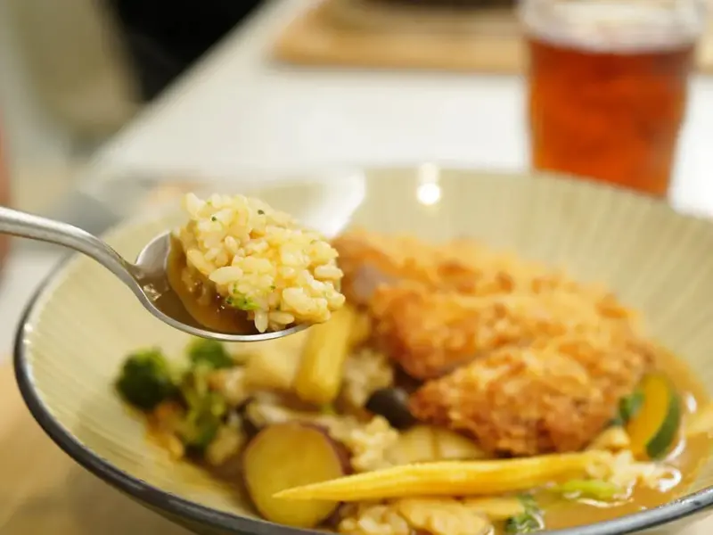 台南美食餐廳│寶煲餐飲│東區質感美食│開幕三重送│被整塊土魠