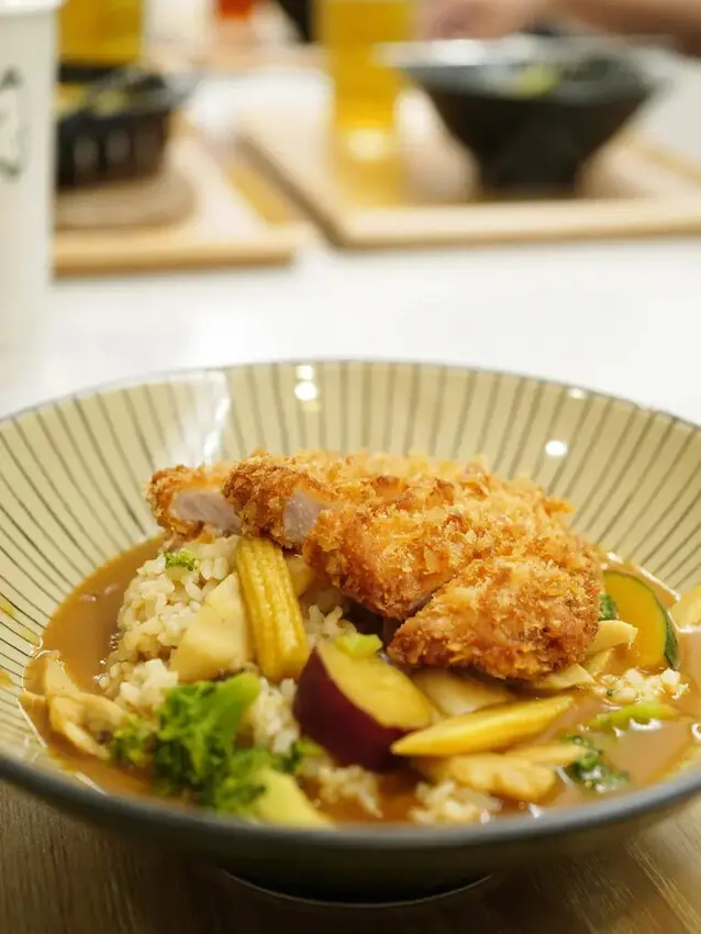 台南美食餐廳│寶煲餐飲│東區質感美食│開幕三重送│被整塊土魠