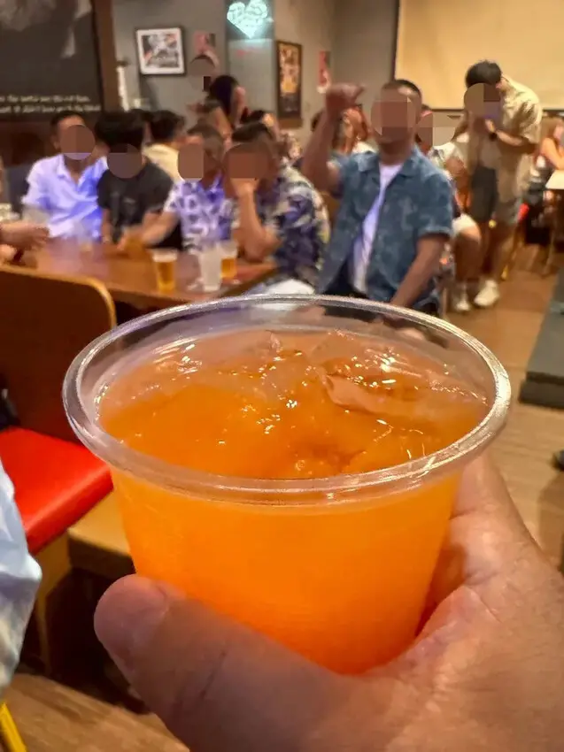 台南餐酒館【胖廚西式音樂餐廳】花襯衫狂歡駐唱生日趴│700元