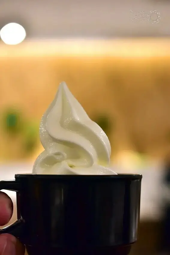 夯尼夯牛排中壢店:霜淇淋