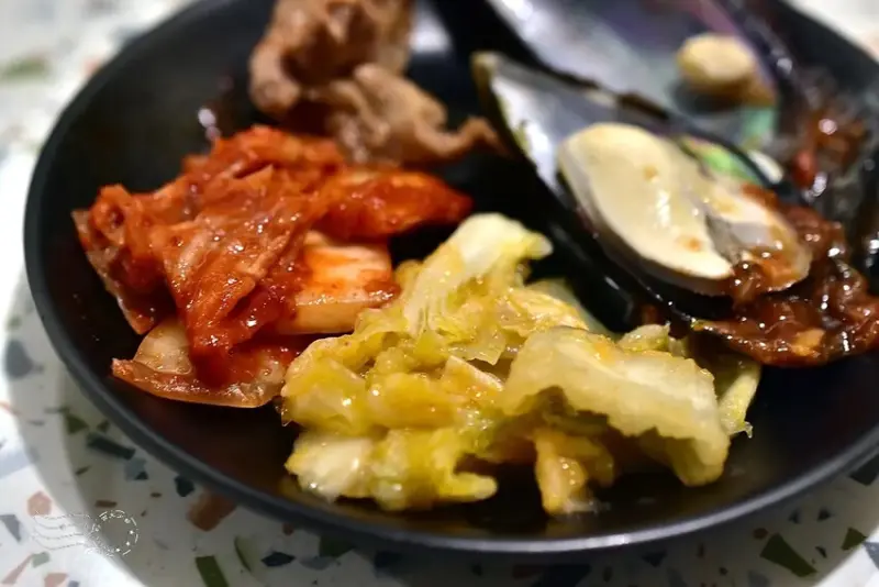 夯尼夯牛排中壢店:泡菜