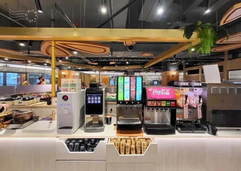 夯尼夯牛排中壢店:飲料區