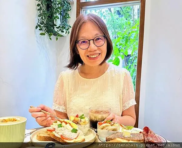 【林口龜山 寵物友善澳式咖啡廳(澳洲打工度假咖啡師)】Nova CAFE｜藏在城市中的澳式靈魂，道地澳式咖啡+早午餐，讓你的味蕾秒飛雪梨！