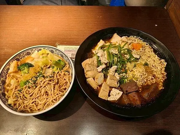 北科大必推滷味-Ki滷-四川成都川味麻辣燙-捷運忠孝新生站CP值超高滷味/茶水白飯吃到飽!!