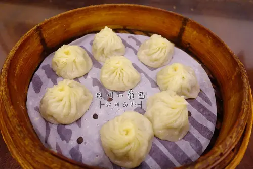 【台北美食】杭州小籠包(中正紀念堂杭州南路本店)，超人氣小吃！食尚玩家推薦