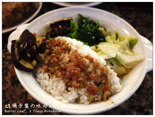 【中式餐飯】台北市中正區│東一排骨 (台北總店) (捷運西門站) (三訪) -- 不滅老店好滋味