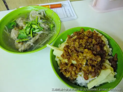 [統整食記] 台北東門市場逛一逛Part 2－東門赤肉羹、義芳福州魚丸店、興記食品、馬叔餅舖