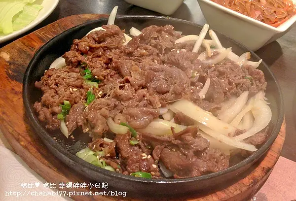 【國父紀念館美食】豆腐鍋湯頭好 海鮮煎餅料好多 。Ari tofu  阿里韓式豆腐料理