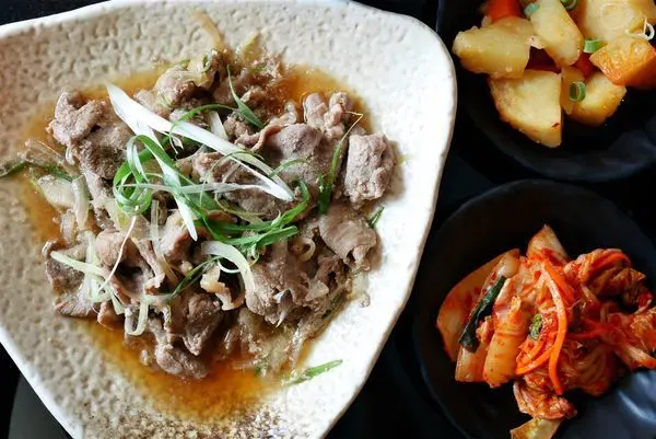 士林韓式料理-阿里郎村落.天母韓式料理餐廳.芝山韓式料理.平價高CP值.正宗韓國美食.近芝山捷運站