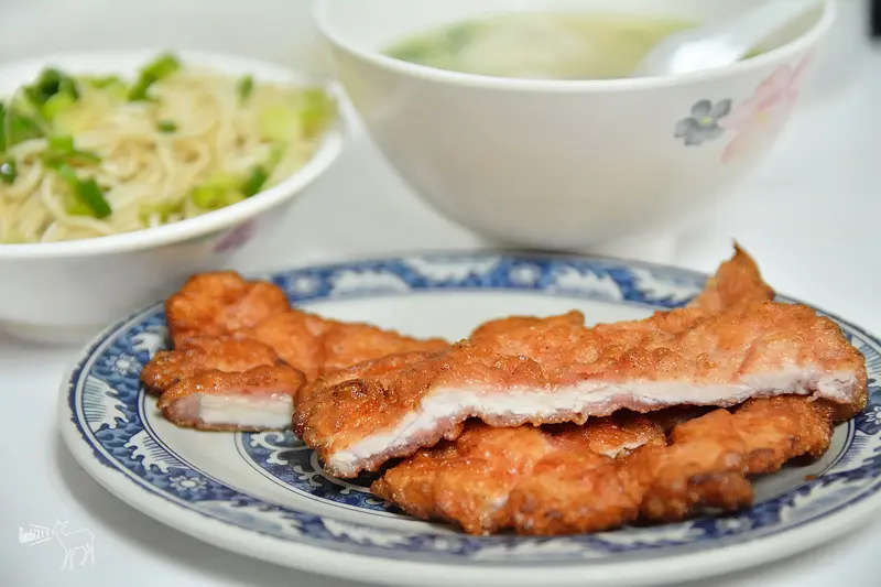 南門福州傻瓜乾麵 炸排骨乾麵魚丸湯套餐75元好平價