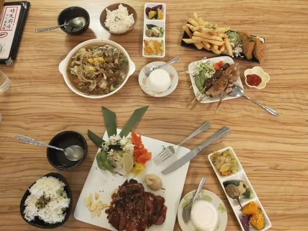 台北中正區美食推薦-晴天廚房/套餐/定食/小菜/串燒通通有的平價美味料理