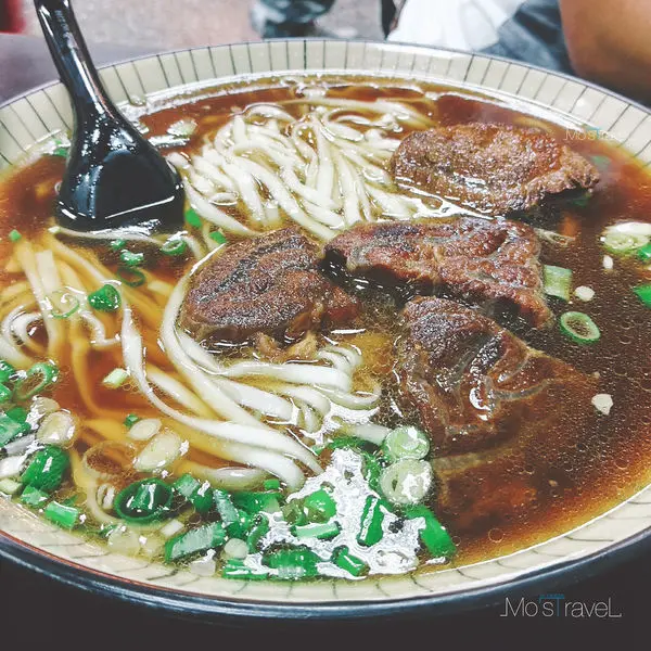 【校園美食x政大】後山傳統老味道 - 老饒牛肉麵