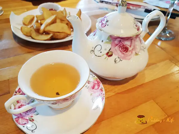 【台北美食】貓空約會聚餐眺望101景觀餐廳《龍門客棧》夜景/烤雞/品茗/午茶