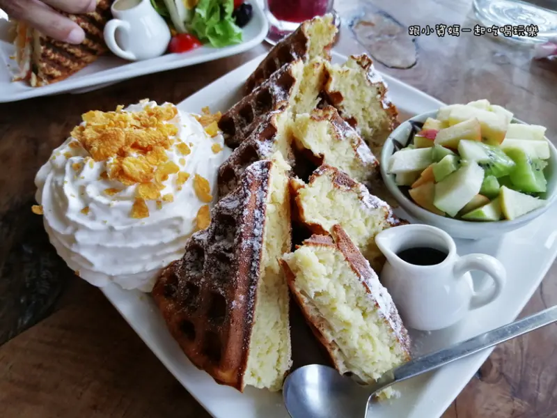 【台北市貓空美食記】紅木屋休閒茶館 有美景、有美食、有好茶 文山區景觀餐廳咖啡廳推薦