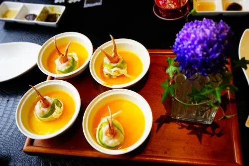 青山食藝--會議假期的午餐--宜蘭無菜單料理--有用心有創意--但是沒有驚艷，是我的問題吧