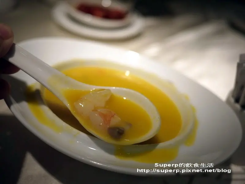 [餐廳食記]再訪台北吉品海鮮之依然美味的脆皮雞