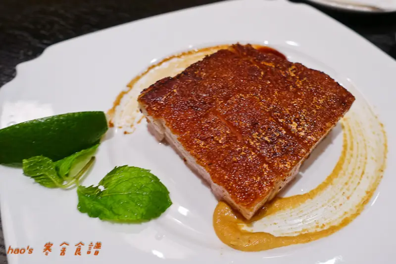 【台北信義】寒舍食譜/台北寒舍艾美酒店 - 精緻華麗的高級粵菜中餐廳,流於表面的冷淡服務,價位偏高不符期待