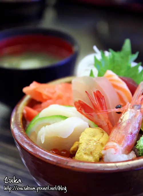[信義區] 漁陶屋 市府店 @ 海料滿滿鮨鮮丼&平價鰻魚丼