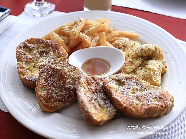 『食記』台北市．信義區．市政府捷運站．阪急百貨．維也納小酒館