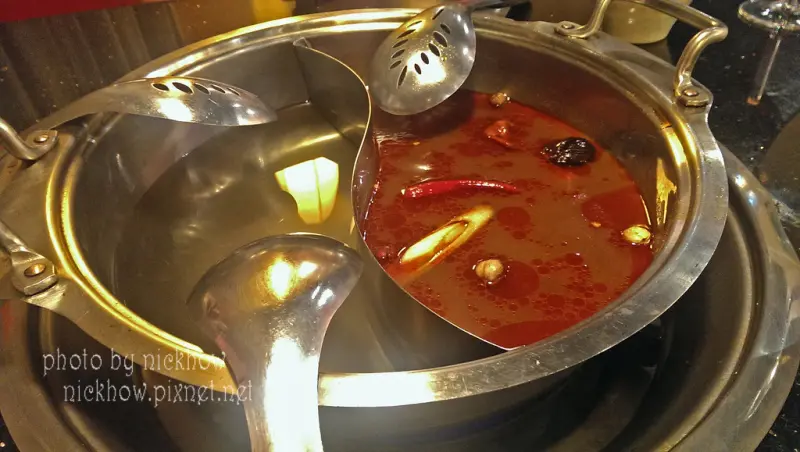 [台北信義] 馬辣頂級麻辣鴛鴦鍋-多種新鮮食材吃到飽