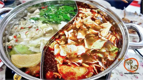 【柳村一品鍋】宅配火鍋～頂級的牛肉食材，麻辣湯底＆養生湯底，在家也能輕輕鬆鬆的享用