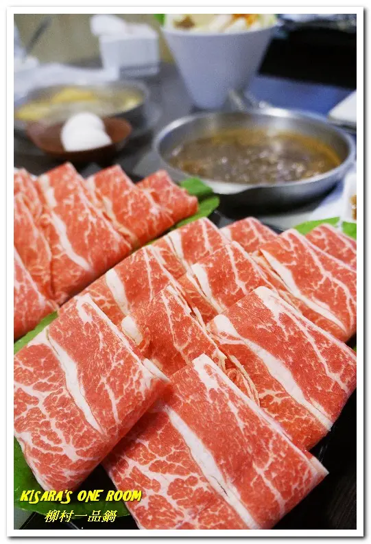 松山鴛鴦鍋．Q彈龍膽石斑與雙倍肉品的邂逅──柳村一品鍋        
      