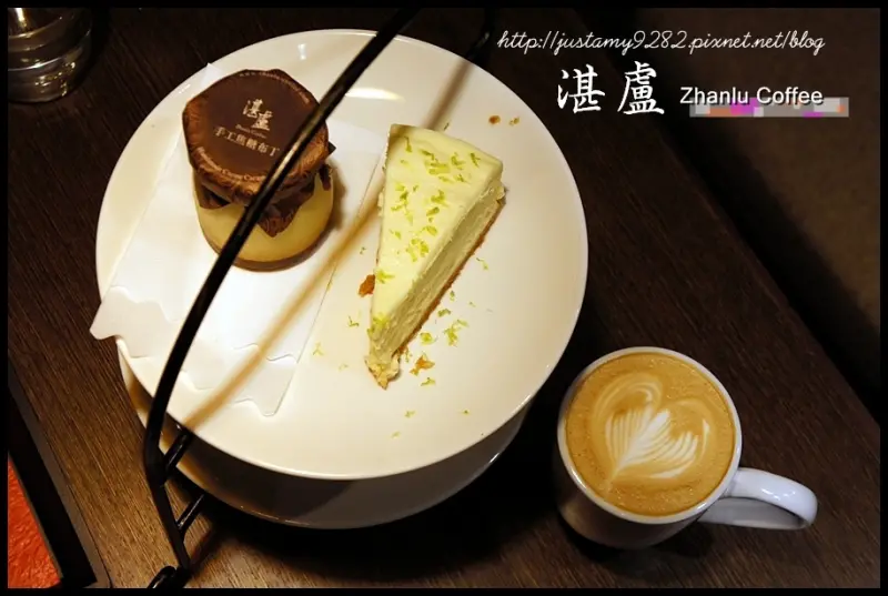 [捷運公館站] 燈光美、氣氛佳、專人桌邊手沖嘎逼❤