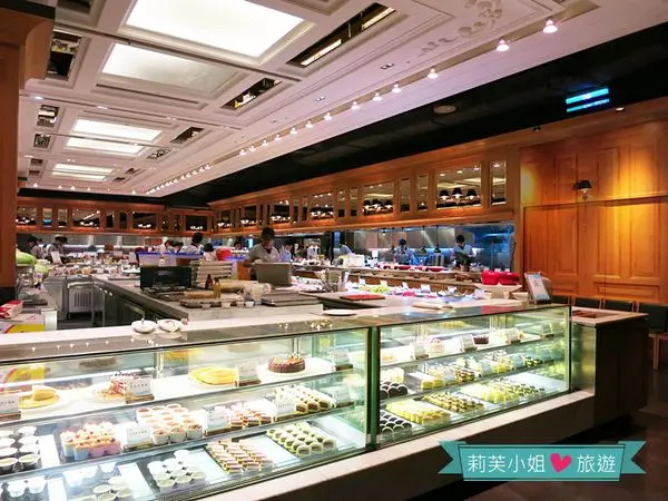 [美食] 台北 饗食天堂超澎湃的海鮮船吃到飽 (信義店) (台北101/世貿站)