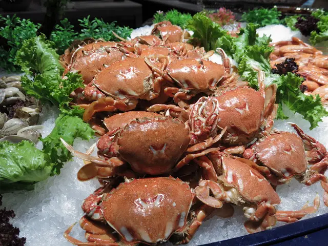 [食記]饗食天堂。精緻Buffet吃到飽、海鮮船CP值破表(信義店)