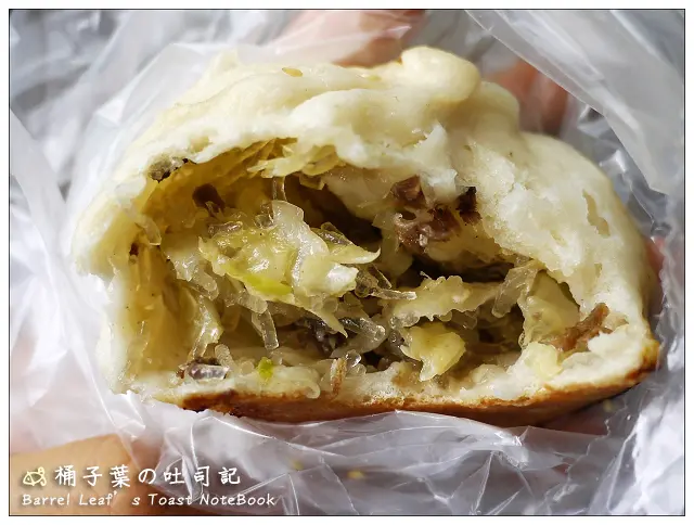 【銅板小吃】台北市大安區│老蔡水煎包、尚大娘水煎包 (捷運忠孝復興站) -- 想吃很久的兩家東區煎包PK