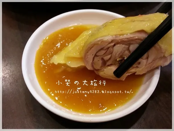 [台北市。寧夏夜市] 跟著老饕一起品嘗油嫩油嫩の放山雞