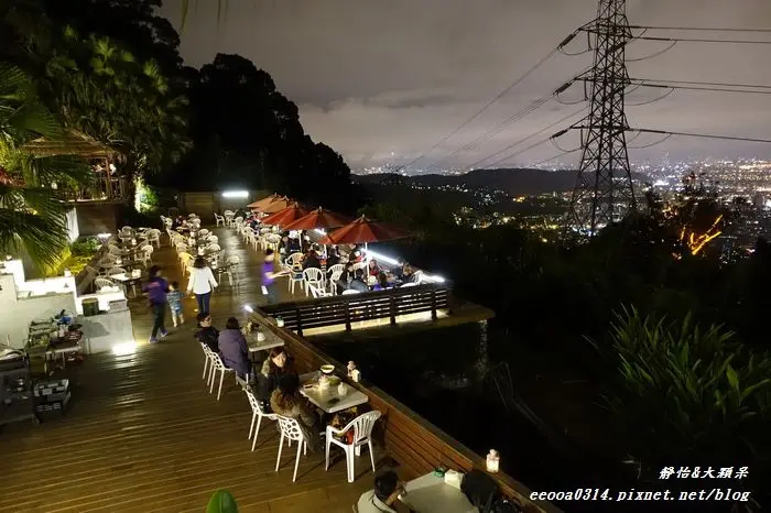 【陽明山餐廳】後花園景觀餐廳♥浪漫夜景令人陶醉 情侶約會不錯的選擇!!