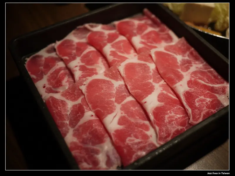 [Momo paradise] 在台灣仍然維持自身水平的壽喜燒老店...