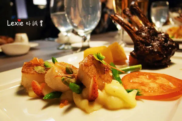 食記【台北】王品光復南店。最該期待的就是甜點啊!牛排主菜有點普通