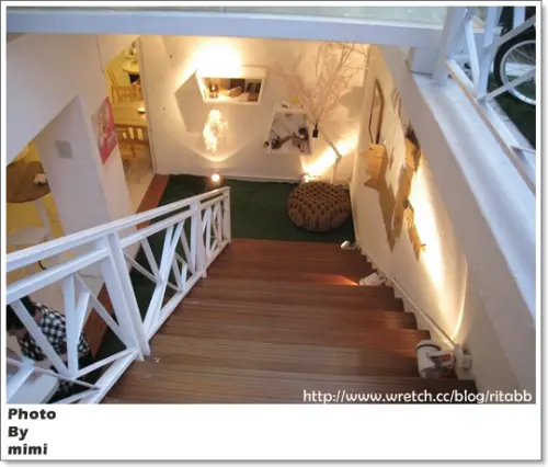 [美食]都市叢林裡的玻璃屋。可可設計人文咖啡